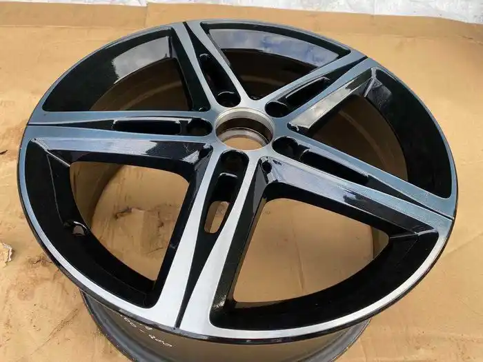 Mercedes A-Klasa A177 Pojedyncza Felga 18