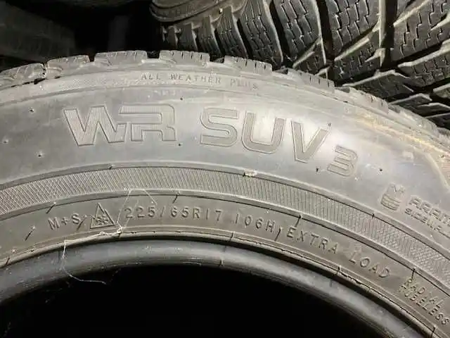 Opony Zimowe 17  Nokian WR SUV 3 225/65R17