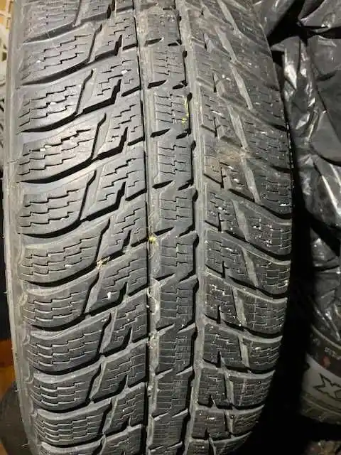 Opony Zimowe 17  Nokian WR SUV 3 225/65R17