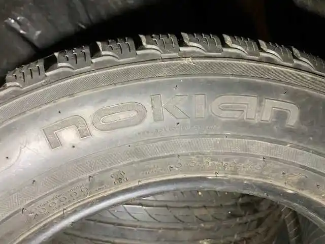 Opony Zimowe 17  Nokian WR SUV 3 225/65R17