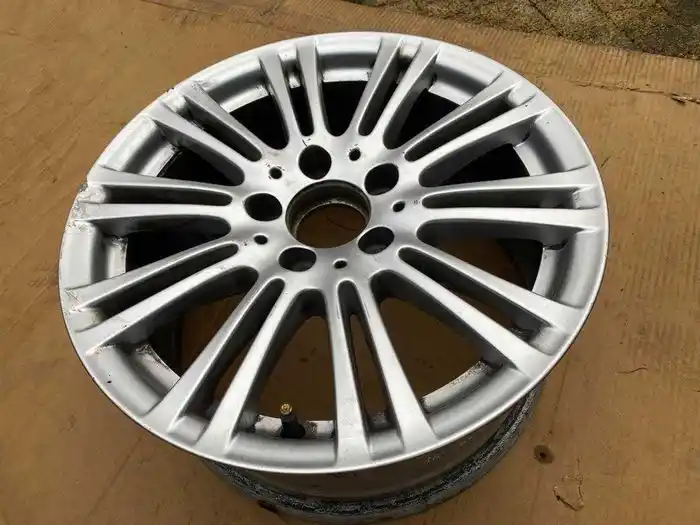 Mercedes E Klasa w212 Pojedyncza Felga 16