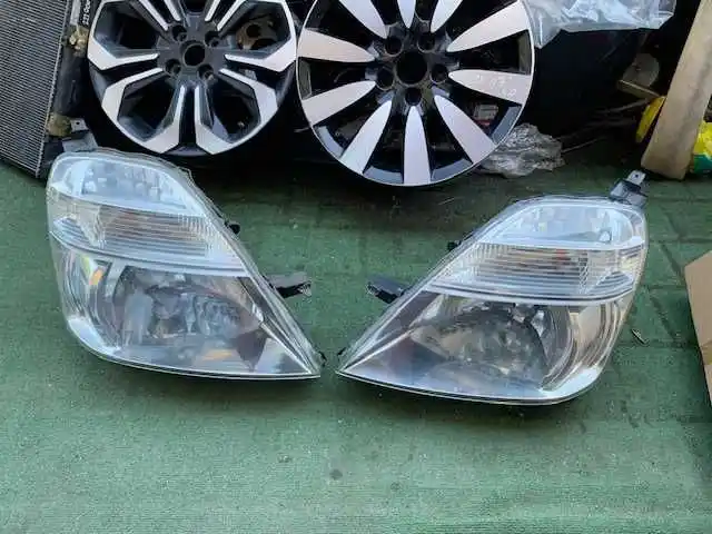 Honda Stream Lampa