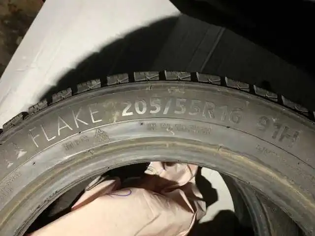 Opony Zimowe Membat Flake 205/55R16