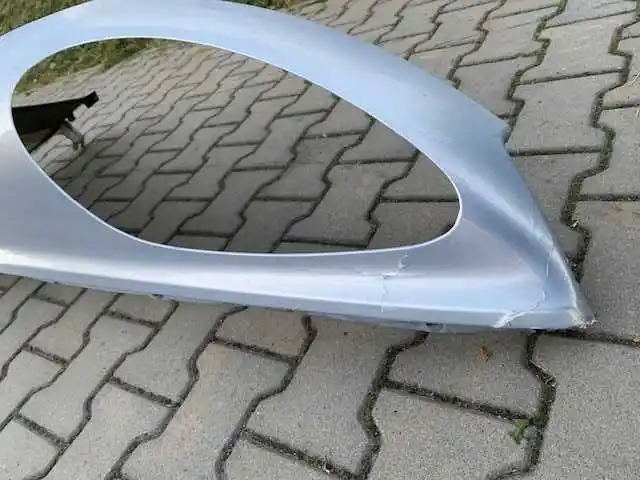 Aston Martin DB9 Błotnik Lewy