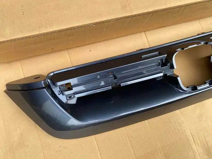 Honda CR-V III 2007- Gril OEM