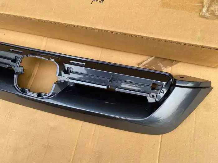 Honda CR-V III 2007- Gril OEM