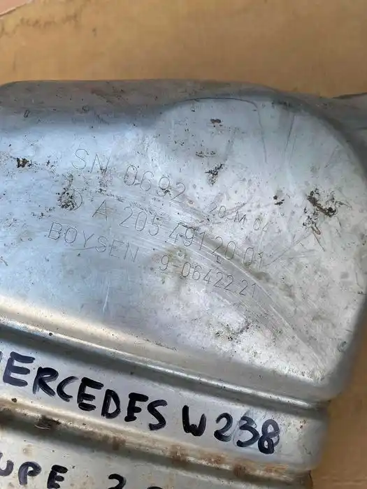 Mercedes W238 COUPE 3.0 Tłumik Końcowy