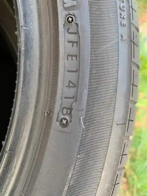 Komplet Opon Bridgestone Turanza 215/50R17