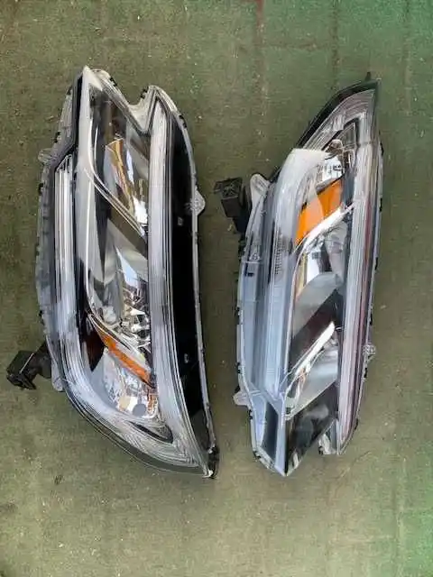 Honda CRV IV 2015- Lift USA Lampa Przód