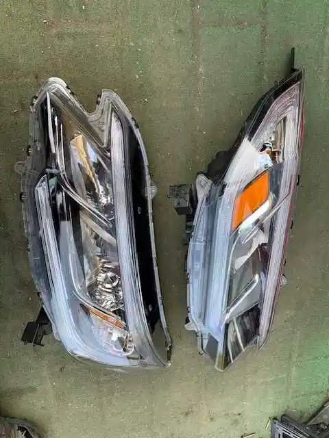 Honda CRV IV 2015- Lift USA Lampa Przód