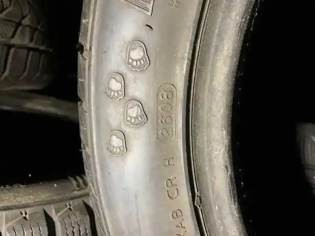 Opony Zimowe Hankook Icebear W300 225/50R17