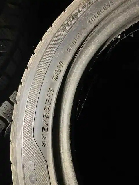 Opony Zimowe Hankook Icebear W300 225/50R17