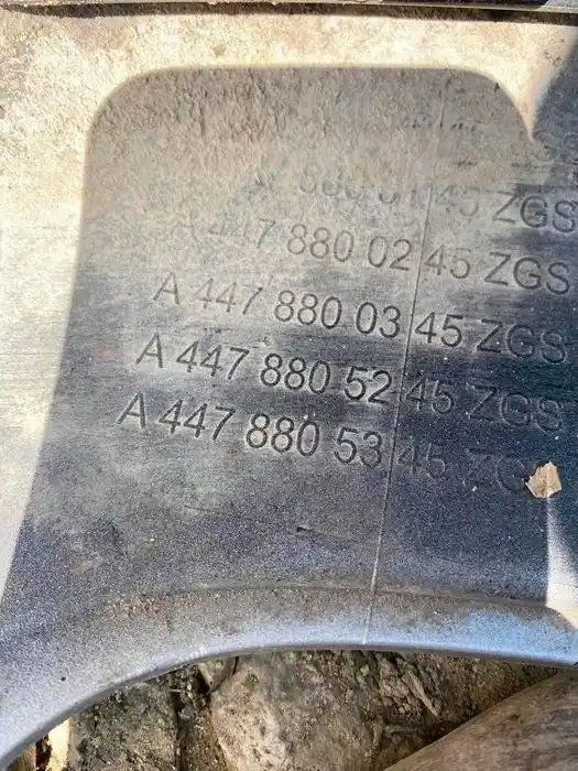 Mercedes Vito Viano W447 Long Zderzak Tył Tylny