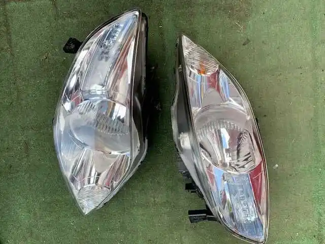 Honda City Lampa Przód