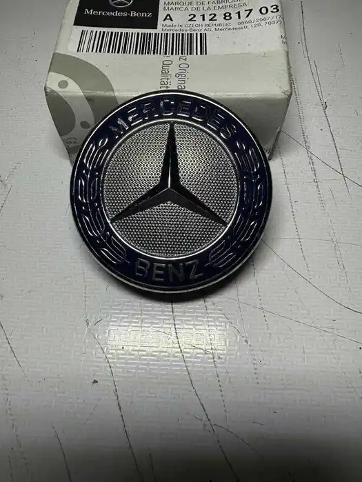 Mercedes E Klasa W212 Emblemat