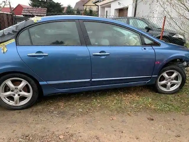 Honda Civic VIII Sedan 2006- Drzwi