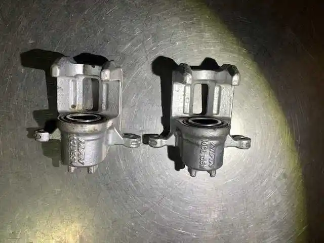 Honda Accord VII Kombi Zacisk Tył OEM