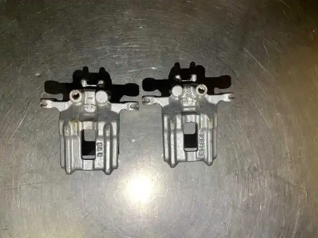 Honda Accord VII Kombi Zacisk Tył OEM