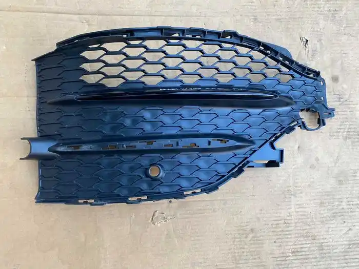 Mercedes GLE A167 Kratka Atrapa Zderzaka