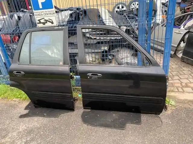 Honda CRV I Drzwi Prawe