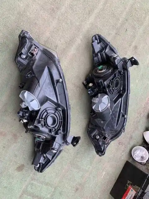 Honda Insight Lampa Przednia