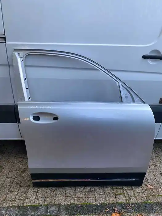 Mercedes GLB X247 Drzwi Przednie Prawe