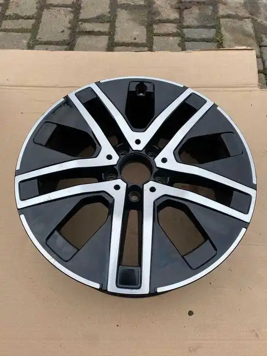 Mercedes GLA Pojedyncza Felga 18