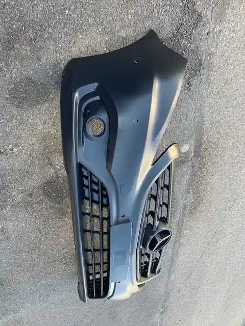 Zderzak przód Mercedes Vito Viano W447