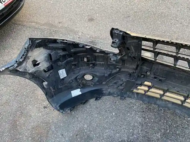 Zderzak przód Mercedes Vito Viano W447