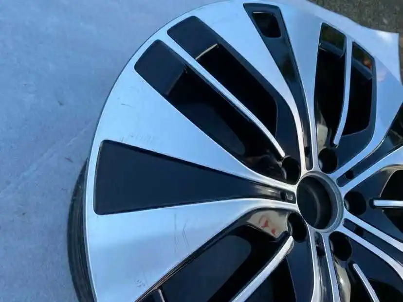 Mercedes EQE W295 Pojedyńcza Felga 20