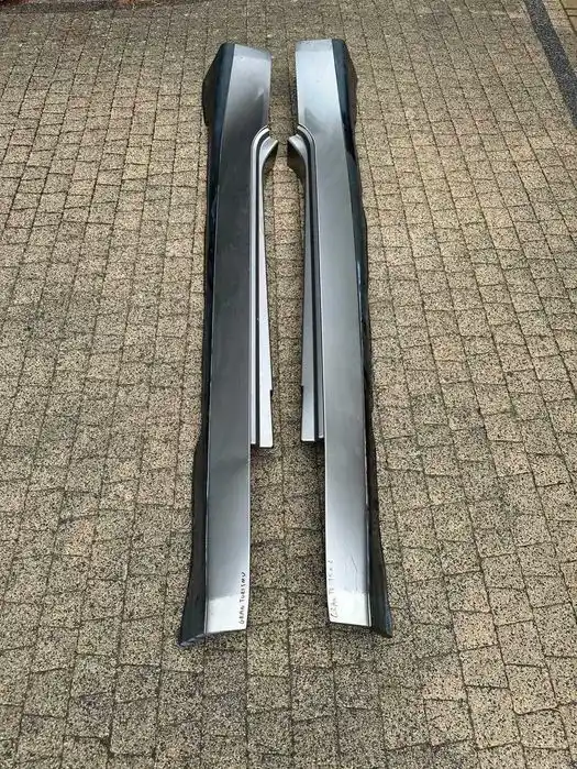 Maserati GranTurismo Listwa Progowa Lewa Prawa
