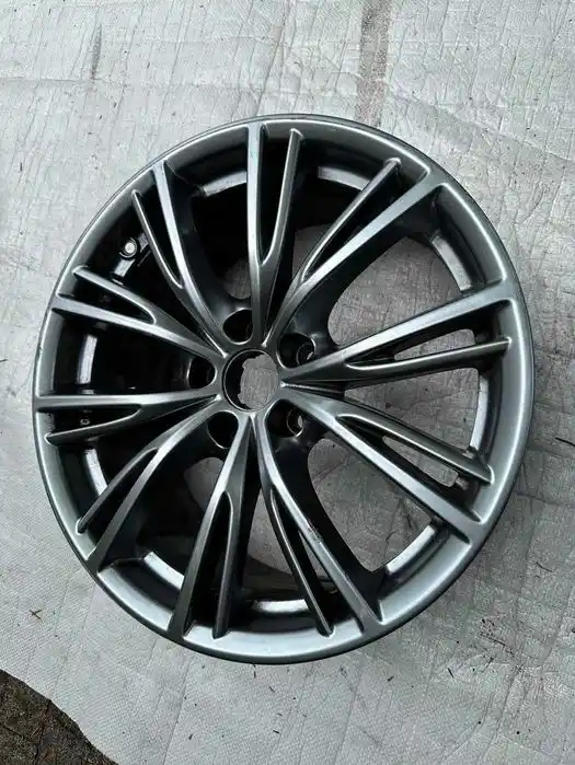 Alfa Romeo Stelvio Pojedyncza Felga 18