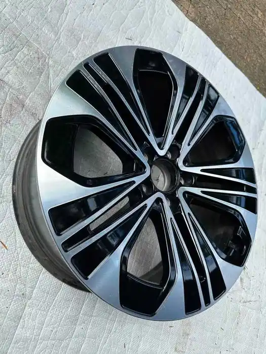 Mercedes E Klasa W214 Pojedyncza Felga 19