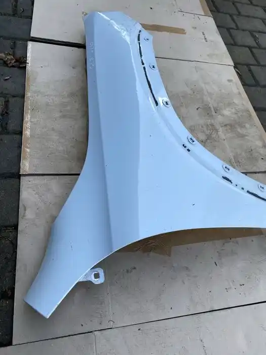 Mercedes GLB W247 Błotnik Przód Przedni Prawy