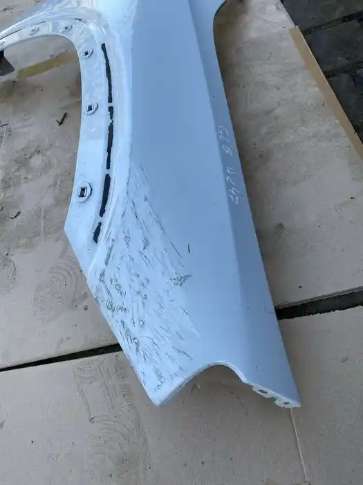 Mercedes GLB W247 Błotnik Przód Przedni Prawy