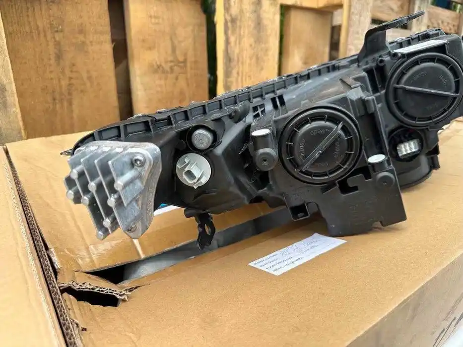 Honda Civic IX Lift 2015- Lampa Przednia Lewa Led OEM
