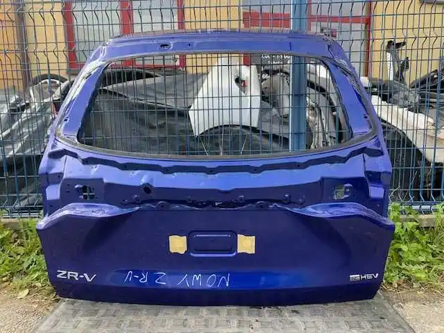 Honda ZRV ZR-V Drzwi tyl