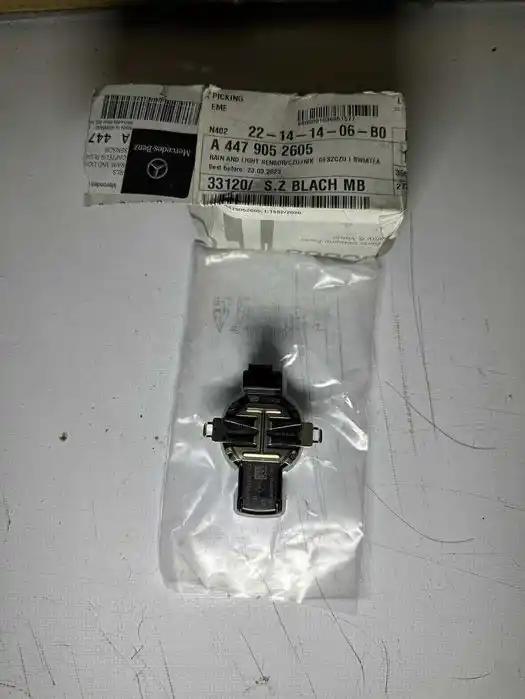 Mercedes V Klasa W447 Czujnik Sensor Deszczu