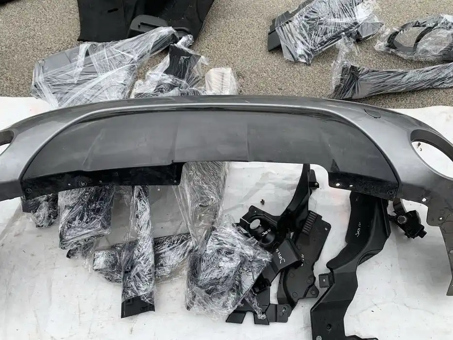 Alfa Romeo Stelvio Zderzak Tył Tylny