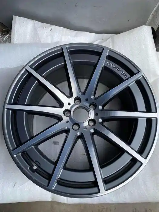 Mercedes GLS W167 AMG Pojedyńcza Fegla 21
