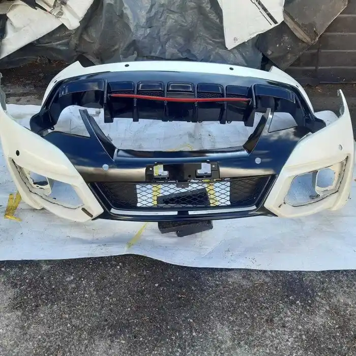 Honda Civic IX Type R Zderzak Przód Przedni