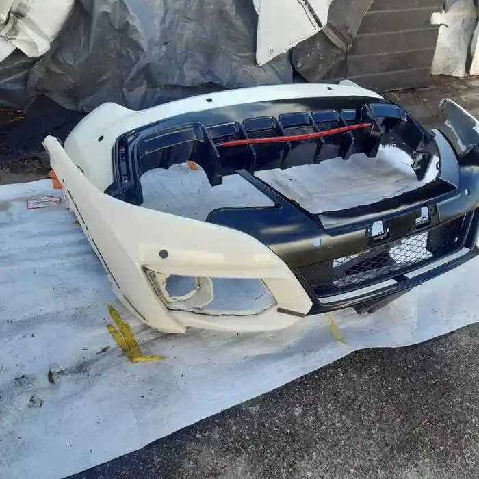 Honda Civic IX Type R Zderzak Przód Przedni