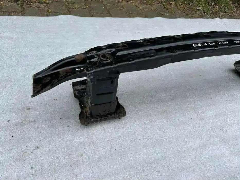 Mercedes GLE W166 Belka Zderzaka Tył