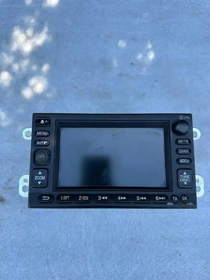 Honda CR-V II 2002- Radio