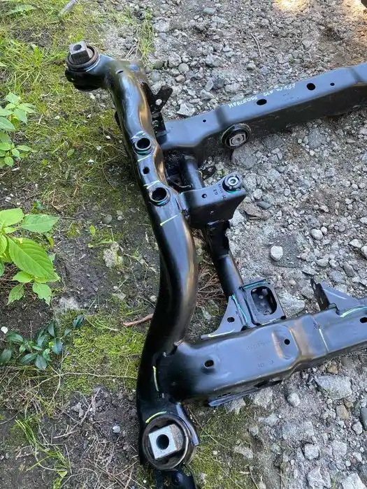 Mercedes GLE W167 X167 Kołyska Sanki przód