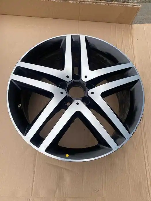 Mercedes Vito V Klasa Pojedyncza Felga 19