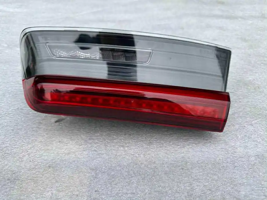 BMW 3 G20 Lampa Tył Tylna Prawa W klape