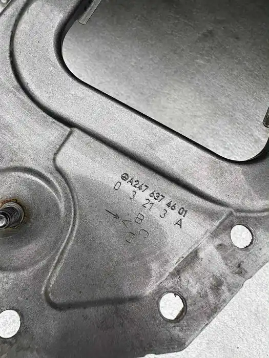 Mercedes GLA W247 Błotnik Ćwiartka Tył Tylna Prawa
