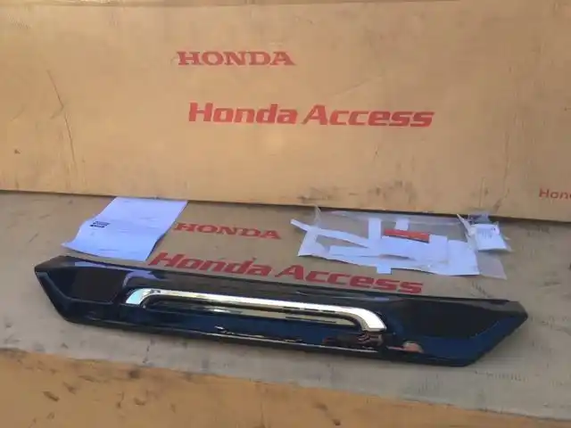 Honda Civic IX Lift  2015- Dokładki Zderzaka Akcess Oem Tył NOWE