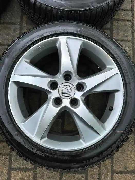 HONDA ACCORD VIII 2008 - koła 17  zima Bridgestone 8mm